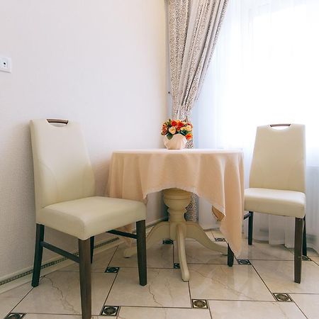 Vip Apartmen Sumy Exterior foto