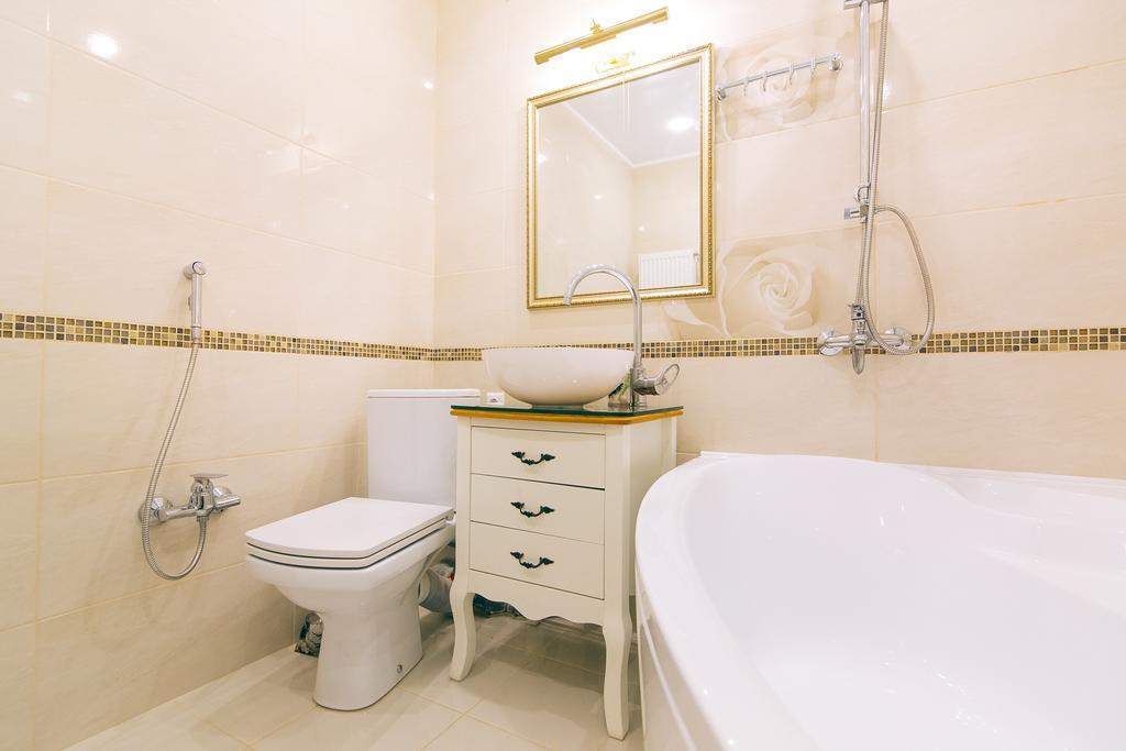 Vip Apartmen Sumy Exterior foto